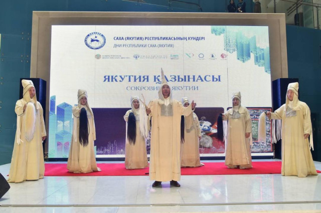 Астанада «Якутия казынасы» көргөзмөсү ачылды
