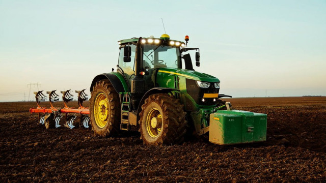 На весенне-полевые работы в Казахстане дополнительно направят до 400 млрд тенге