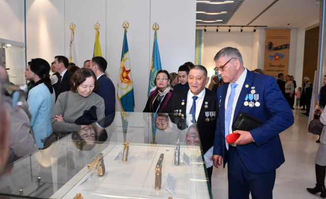 Anavatan savunucusu günü ve Zafer bayramı'nı kutlayan sergi Astana'da açılıyor