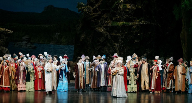 Operalia festivali Kazakistan ve Uluslararası yıldızları bir araya getirdi