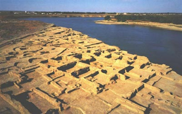 Burial corridor discovered in Saraishyk ancient settlement