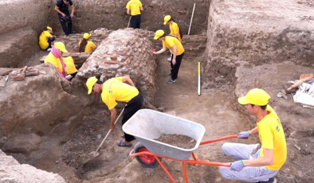 Sarayşık’ta antik türbenin mezar koridoru keşfedildi