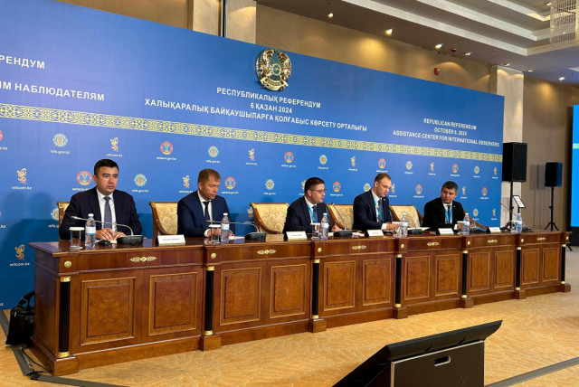 Uluslararası gözlemciler: Referandum açık ve oldukça şeffaf bir şekilde geçti