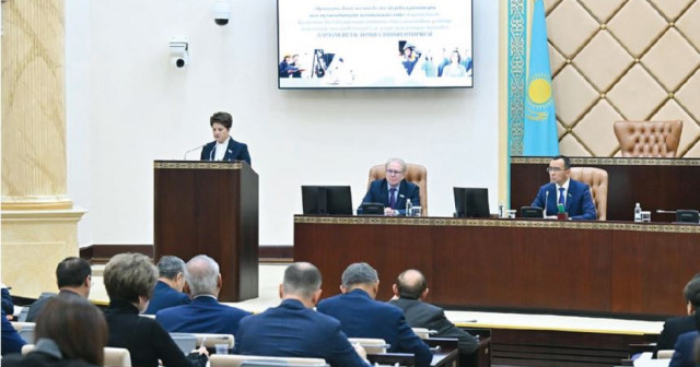 Сенатта гендердик теңчиликти камсыз кылуу маселеси каралды