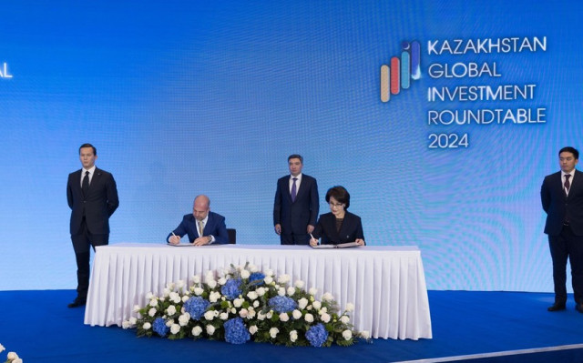 Astana’da küresel yatırımlara ilişkin yuvarlak masa toplantısının ardından 30’u aşkın belge imzalandı