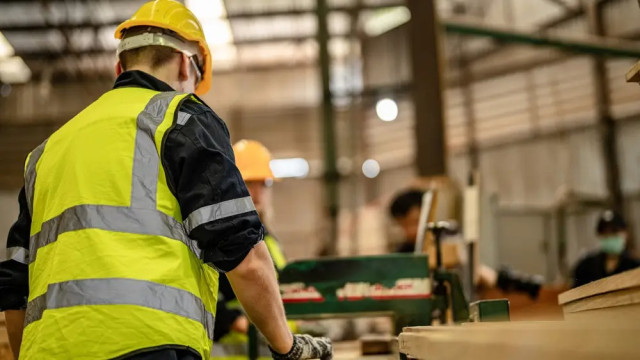 Утвержден план мероприятий «Года рабочих профессий» в Казахстане