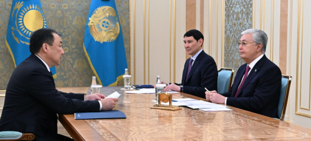 Казакстандын Темир жол аркылуу жүк жүгүртүүсү 272 млрд тонна чакырымга жетти