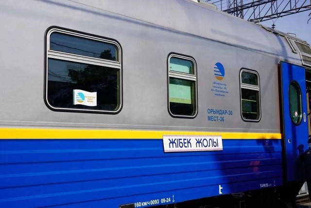 Наврўзда Қозоғистон ва Ўзбекистон бўйлаб туристик поезд йўлга чиқади