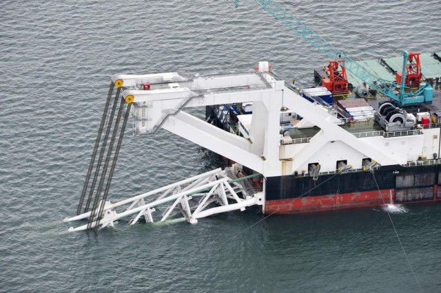 Fiber-optic communication lines to be laid along Caspian Sea bed