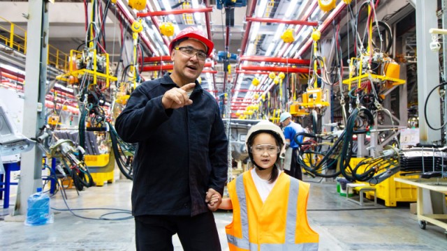 Industrial tours for schoolchildren held in Kazakhstan