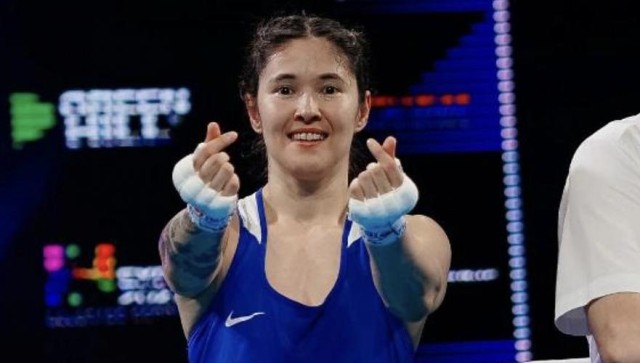 К.Токаев поздравил казахстанскую боксершу с исторической победой