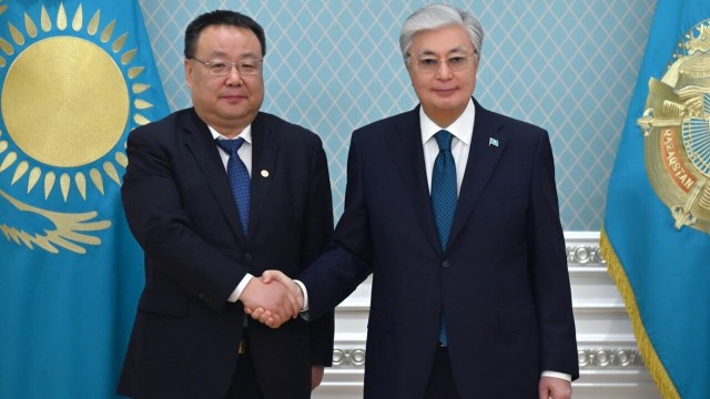 Сотрудничество в атомной энергетике обсудил Президент Казахстана с главой СNNC