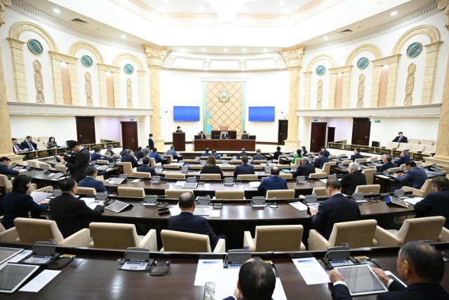 Сенат Спорт жана дене тарбияны өнүктүрүү мыйзамын жактырды