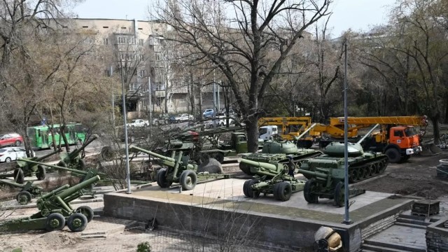 Алматида очиқ осмон остида музей очилади