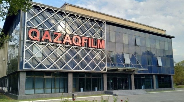 Белгисиз казакстандык жоокерлер тууралуу тасмалар тартылат