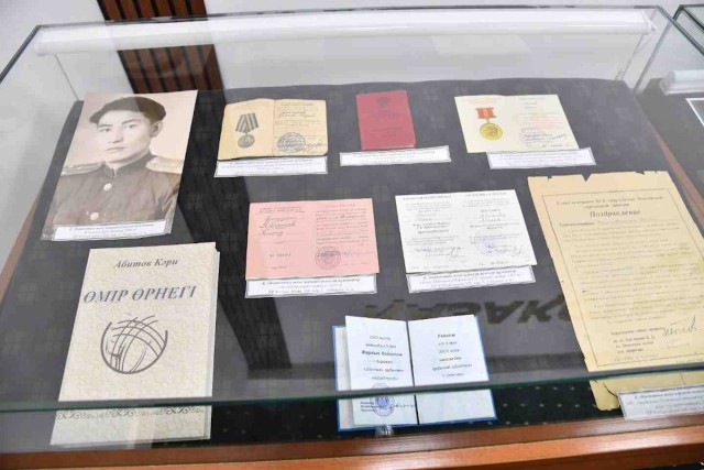 Astana hosts exhibition of wartime manuscripts