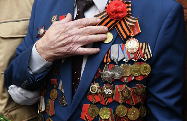 Cesaret ile metanetin örneği: Çimkent'te iki savaş gazisi yaşıyor