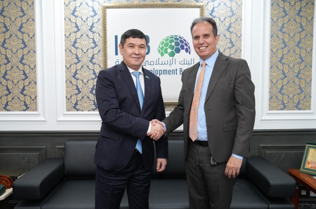 Kazakhstan and Islamic Development Bank deepen cooperation