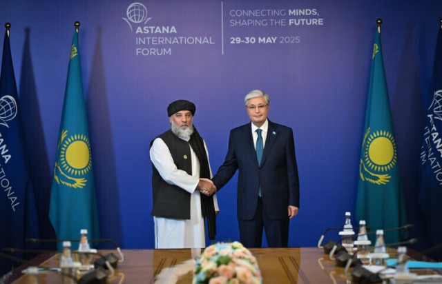 Kazakistan Devlet başkanı, Astana Uluslararası Forumu oturumu aralarında birtakım görüşmeler gerçekleştirdi