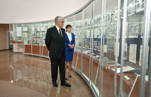 Президент Саяси қуғын-сүргін құрбандарының рухына тағзым етті