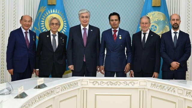 Kazakh President receives world’s leading neurosurgeons in Astana