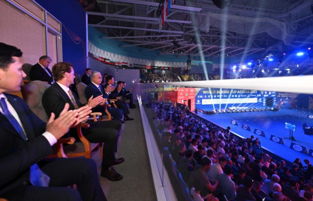 Kazakh President attends final bouts of World Boxing Cup in Astana