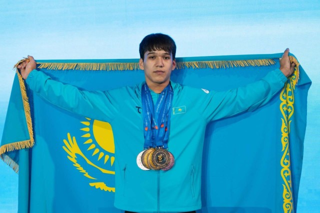 Kazakhstan tops medal table at Asian Weightlifting Championships