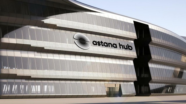 Командалар Astana Hub-та жаңа стартаптар ұсынды