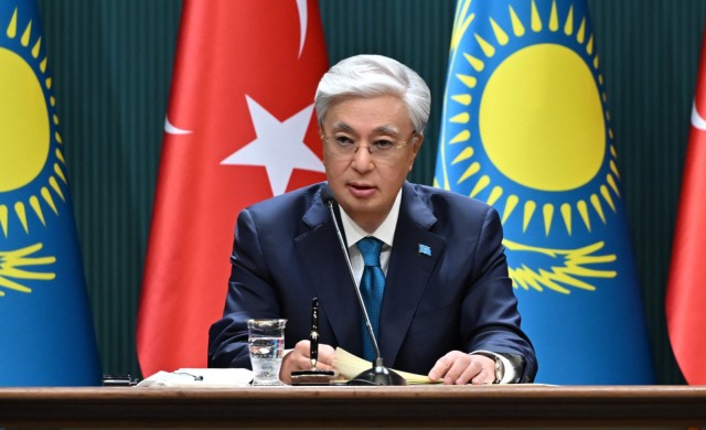 Казакстан менен Түркия 18 документке жана тиешелүү декларацияга кол коюшту