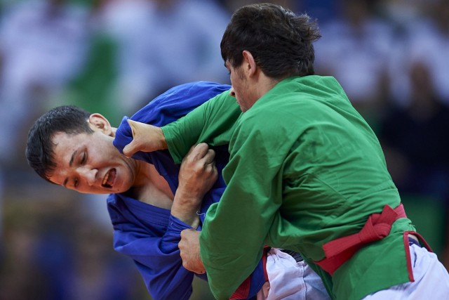 Парижде күрөш боюнча эл аралык турнир өттү