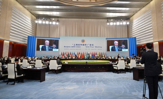 Президент Казахстана принял участие в саммите «ШОС плюс»