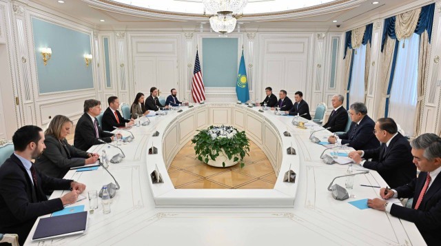 Kasım-Comart Tokayev, D. Trump’ın özel temsilcisini ve ABD Dişişleri Bakan yardımcısını kabul etti