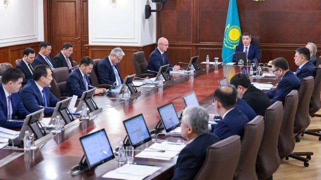 Kazakhstan develops five major cross-border hubs