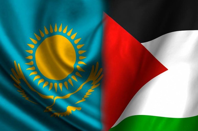 Қозоғистон ва Фаластин президентлари телефон орқали суҳбатлашди