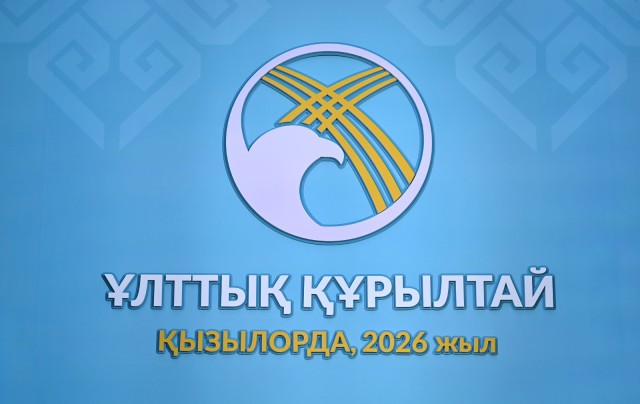 Экспертлар кенг кўламли ислоҳотларни маъқуллайди