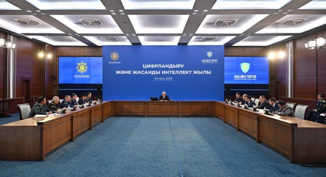 Қозоғистон Президенти Бош прокуратура биносида йиғилиш ўтказди