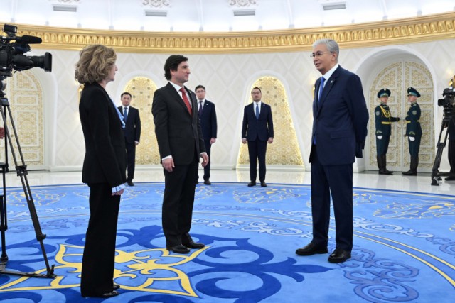 К. Токаев принял верительные грамоты послов