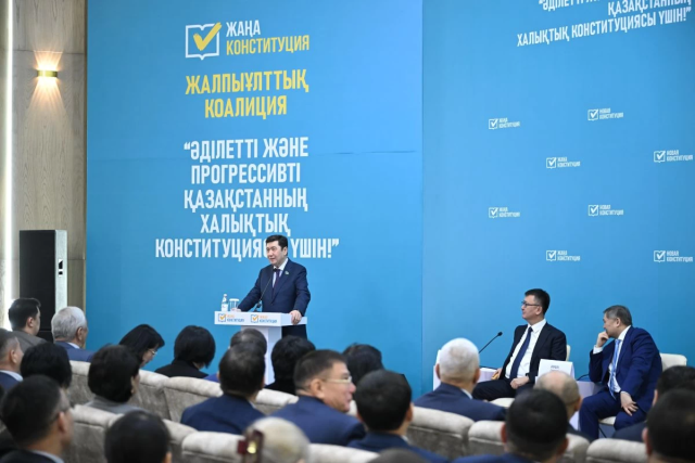 Жалпы Улуттук Коалициясынын мүчөлөрү Шымкент тургундары менен жолугушту