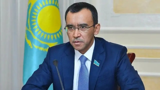 Жаңы Конституция – жаштардын потенциалын ачуу үчүн негиз