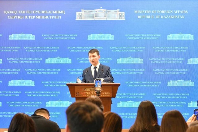 Референдум күнү 54 өлкөдөгү Казакстандын жарандары да добуш бере алат