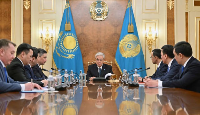 Ақордада жаңа Конституцияны іске асыру жөнінде жұмыс кеңесі өтті