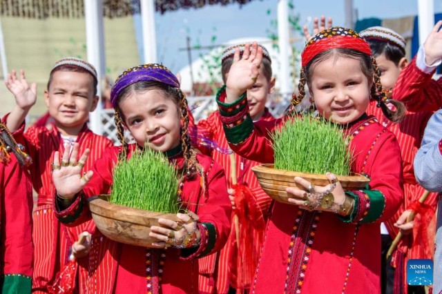 Түркіменстанда Наурыз мейрамы атап өтілді